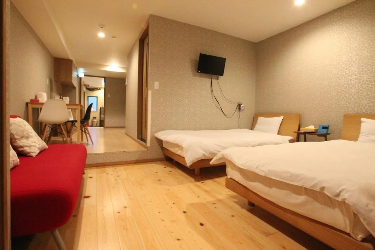 Shimanouchi Luxury Apartment Osaka 0*,
