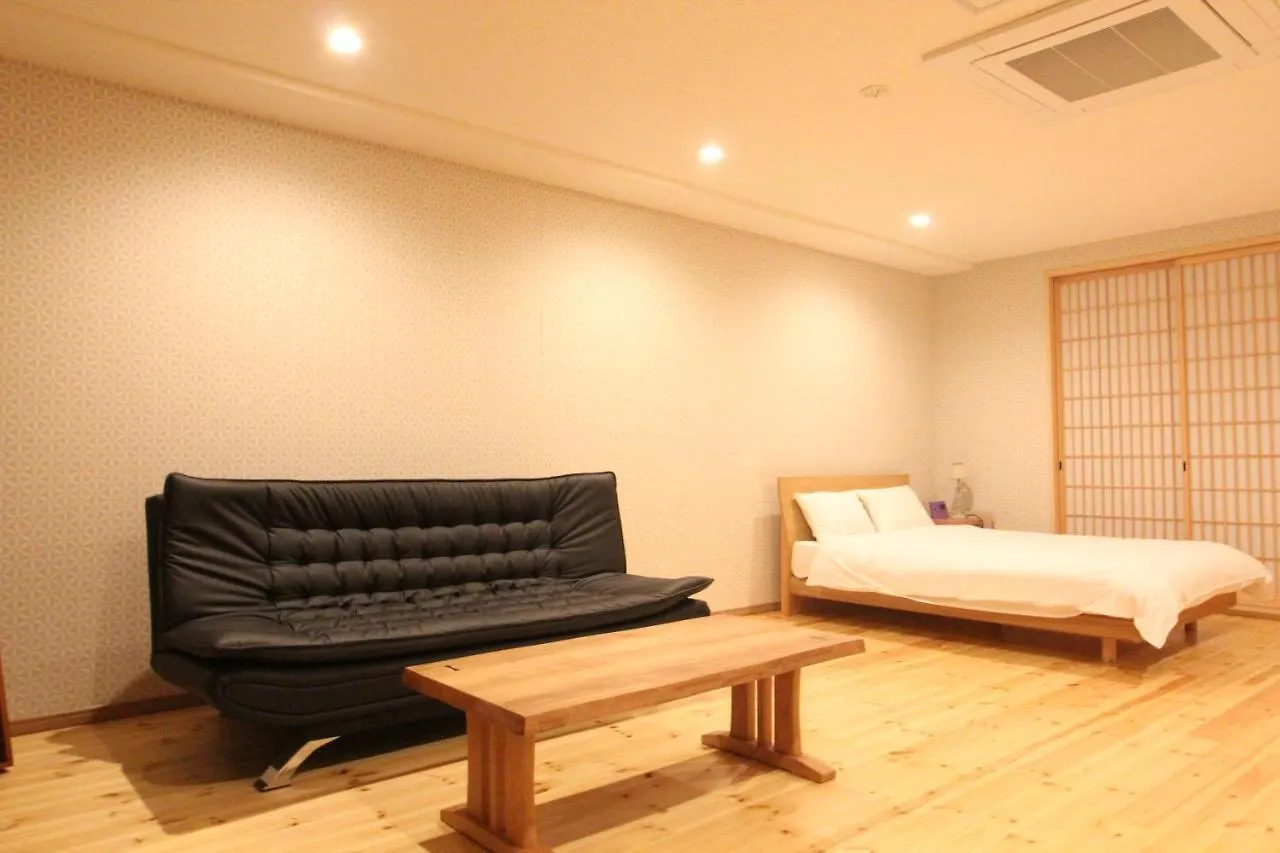 Shimanouchi Luxury Apartment Osaca